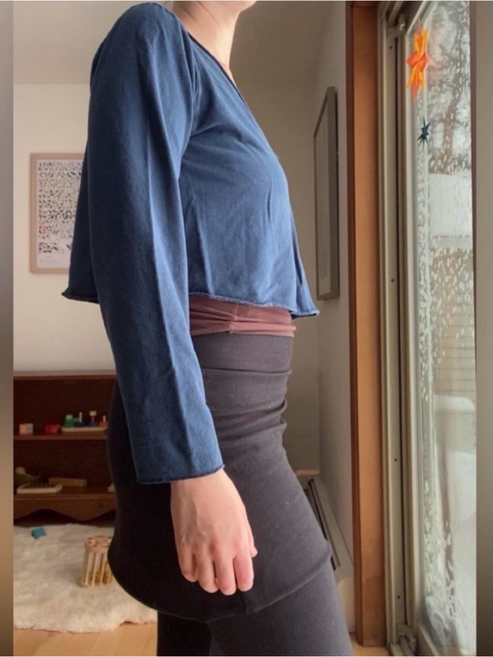 ~Gaia Conceptions Ritual
Wanderer Cropped Shirt XL~ - Picture 3 of 6
